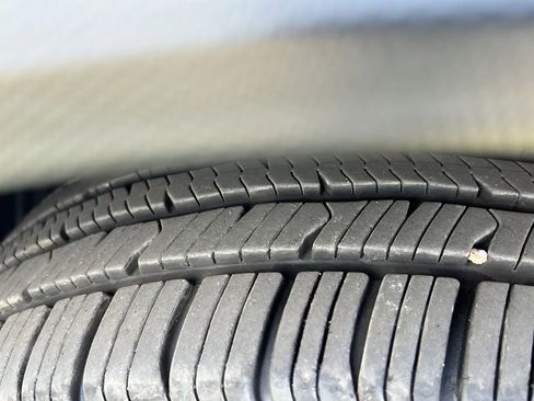 Used 2017 Subaru Crosstrek 2.0i Limited image 28