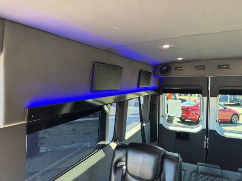 Used 2023 RAM ProMaster 3500 w/ Premium Convenience Group B image 40