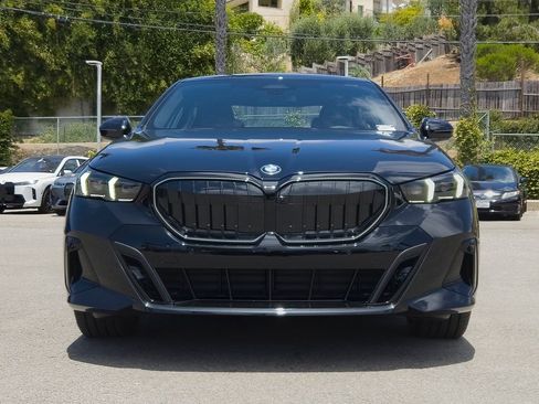 New 2027 BMW 530i w/ M Sport Package RWD image 3