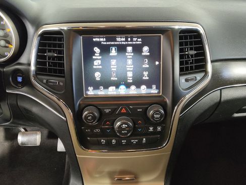 Used 2017 Jeep Grand Cherokee Limited RWD image 25