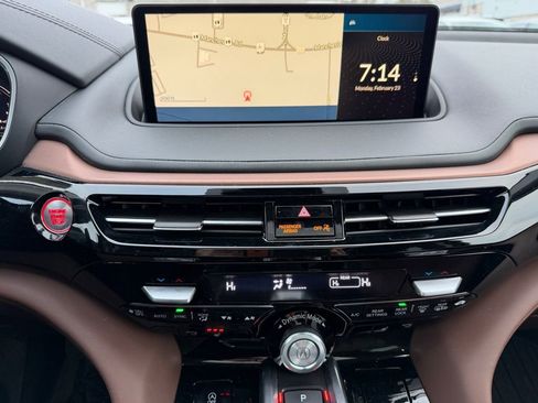 Certified 2023 Acura MDX SH-AWD w/ Technology Package image 16