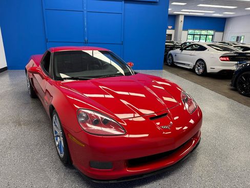 Used 2009 Chevrolet Corvette Z06 w/ Preferred Equipment Group RWD image 3