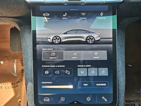 Used 2023 Lucid Air Touring image 38