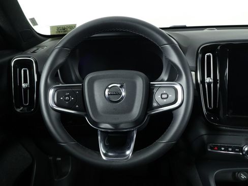 Used 2023 Volvo XC40 Recharge Plus w/ Protection Package Premier AWD/4WD image 8