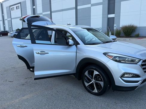 Used 2017 Hyundai Tucson Sport FWD image 20
