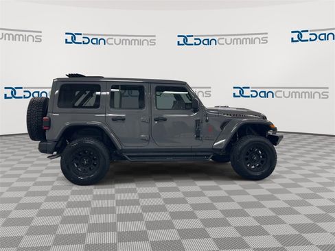 Used 2021 Jeep Wrangler Unlimited Rubicon w/ Trailer Tow Package image 9