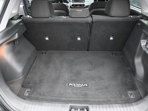 Used 2023 Hyundai Kona SEL AWD/4WD image 14