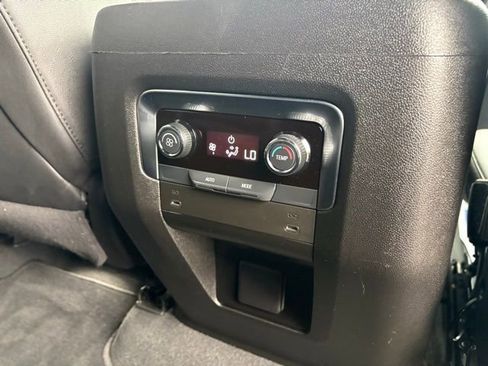 Used 2025 Chevrolet Tahoe LT image 31