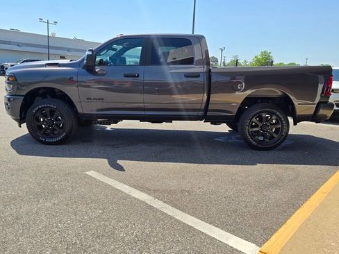 New 2026 RAM 2500 Big Horn AWD/4WD image 29