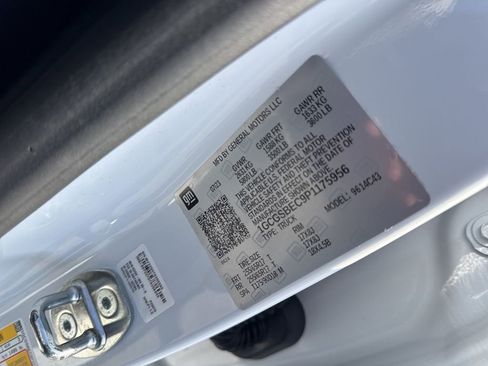 Used 2023 Chevrolet Colorado W/T image 31