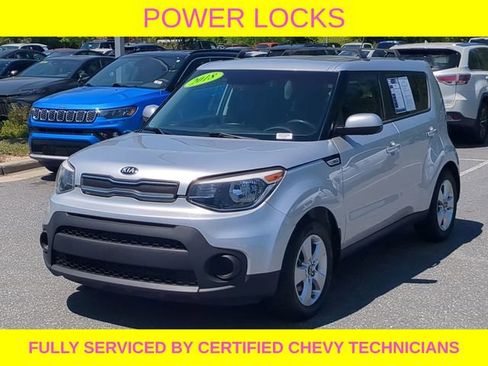 Used 2018 Kia Soul w/ Convenience Package FWD image 12