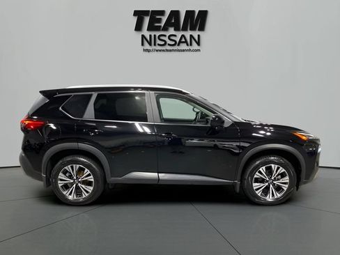 Certified 2023 Nissan Rogue SV w/ SV Premium B Package AWD/4WD image 8