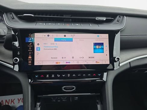 New 2026 Jeep Grand Cherokee L Limited w/ Limited Altitude Package image 22