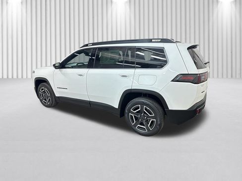 New 2026 Jeep Cherokee Limited AWD/4WD image 7