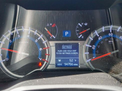 Used 2018 Toyota 4Runner Limited AWD/4WD image 21