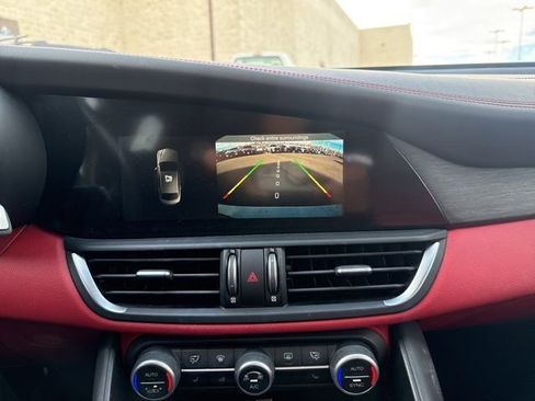 Used 2019 Alfa Romeo Giulia Ti w/ Quick Order Package 22X Lusso image 20