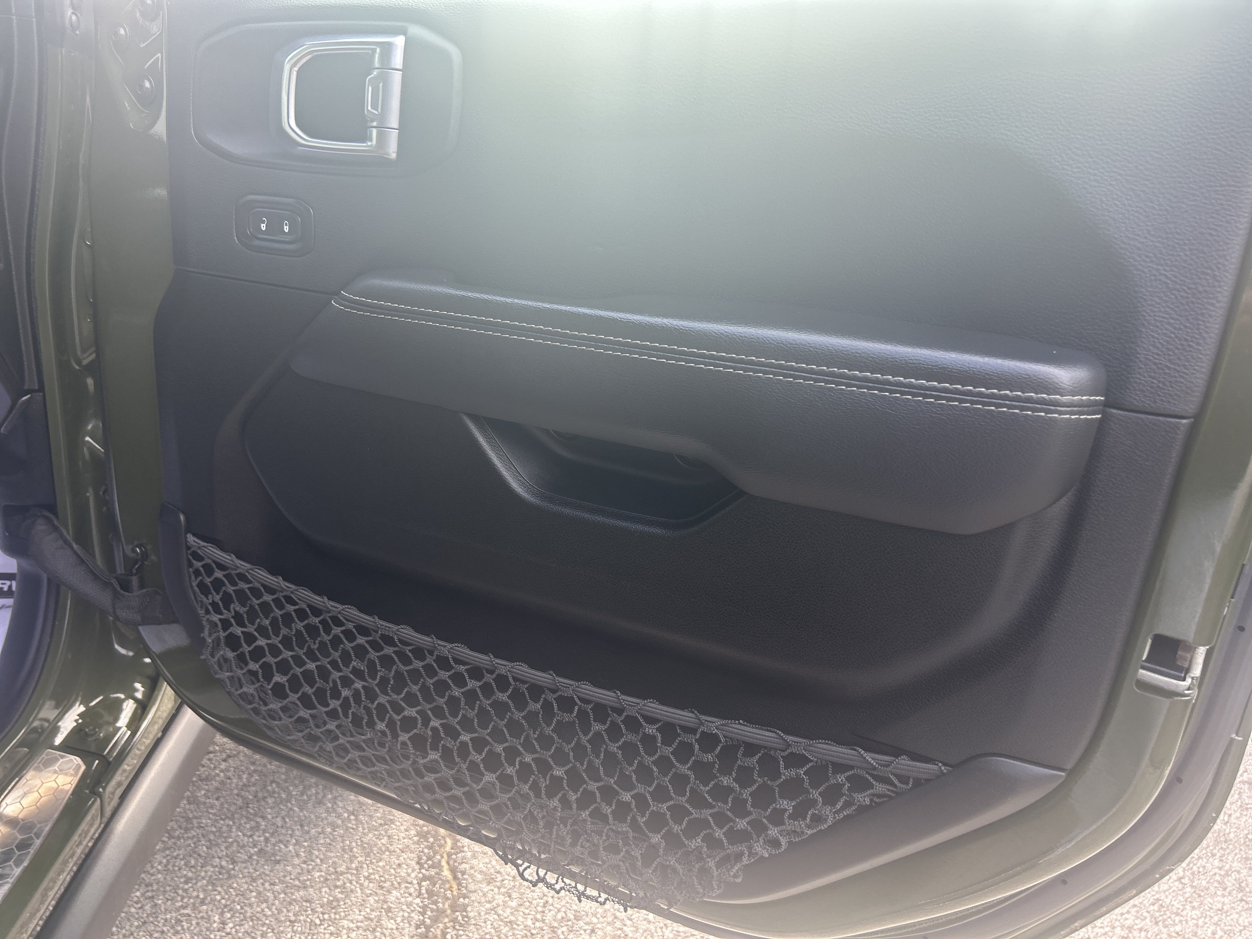 Certified 2021 Jeep Wrangler Rubicon AWD/4WD image 18