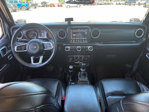 Used 2020 Jeep Gladiator Overland AWD/4WD image 22