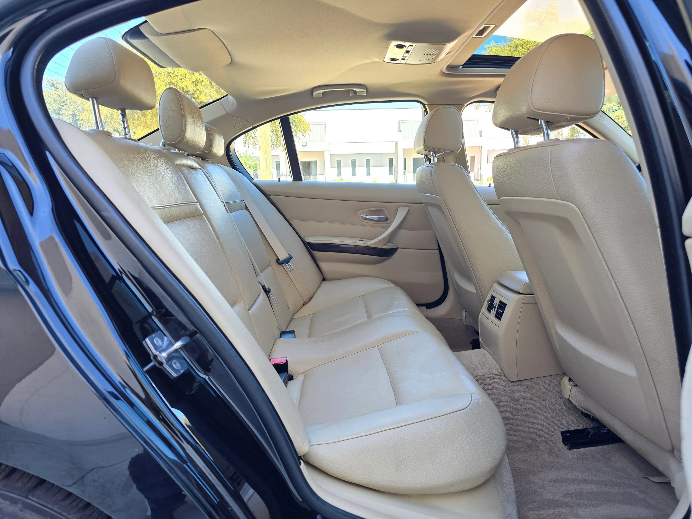 Used 2010 BMW 328i Sedan RWD image 41
