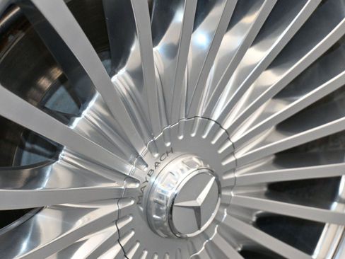 Used 2024 Mercedes-Benz Maybach GLS 600 4MATIC image 21