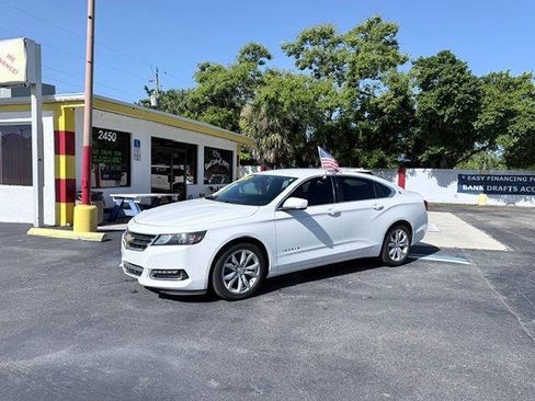 Used 2015 Chevrolet Impala LT w/ Convenience Package FWD image 8
