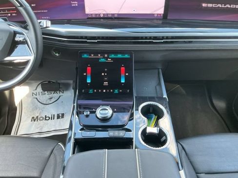 Used 2025 Cadillac Escalade Sport w/ LPO, ONYX Package AWD/4WD image 12