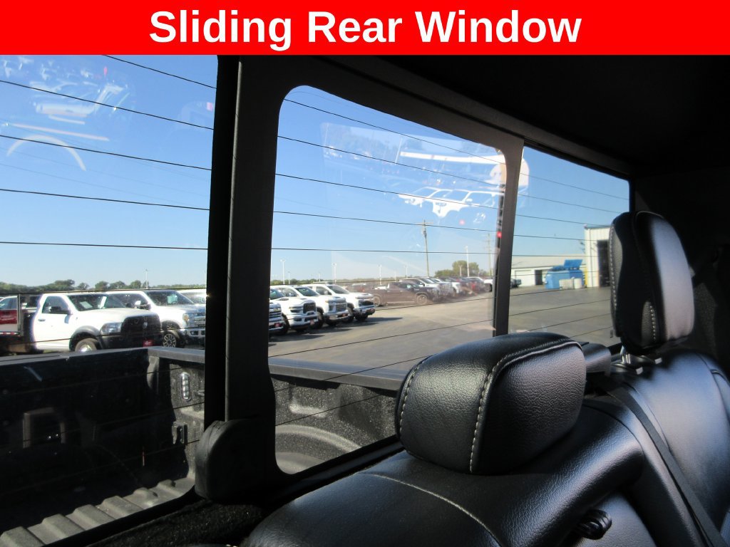 Used 2022 Ford F250 Lariat w/ Lariat Ultimate Package AWD/4WD image 24
