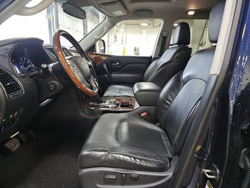 Used 2019 INFINITI QX80 Luxe w/ Proassist Package image 3