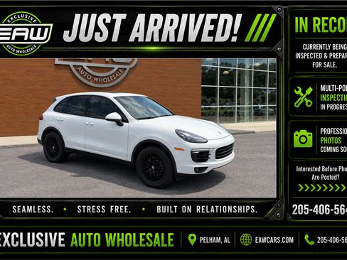 Used 2017 Porsche Cayenne S AWD/4WD image 1