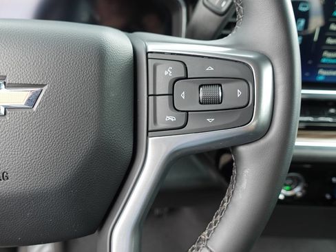 Used 2024 Chevrolet Silverado 1500 LT AWD/4WD image 46