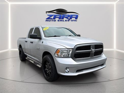 Used 2016 RAM 1500 Express AWD/4WD image 9