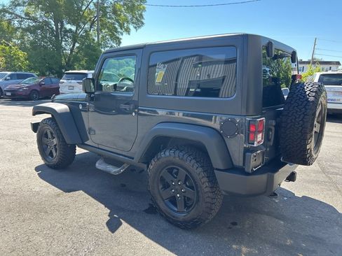 Certified 2017 Jeep Wrangler Sport AWD/4WD image 7