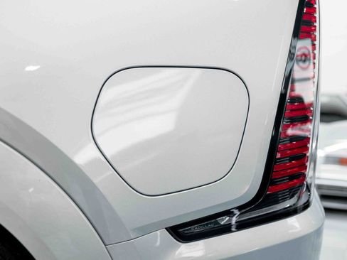 Used 2025 Cadillac Escalade IQ Sport 2 AWD/4WD image 31