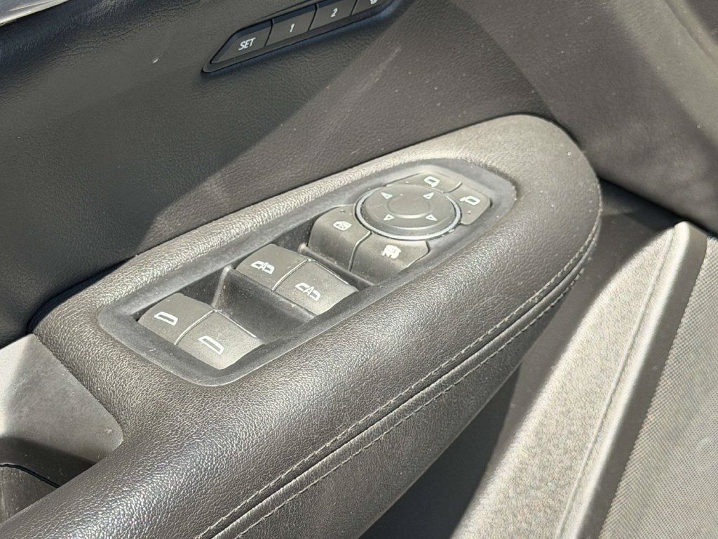 Used 2019 Cadillac XT5 Luxury AWD/4WD image 19