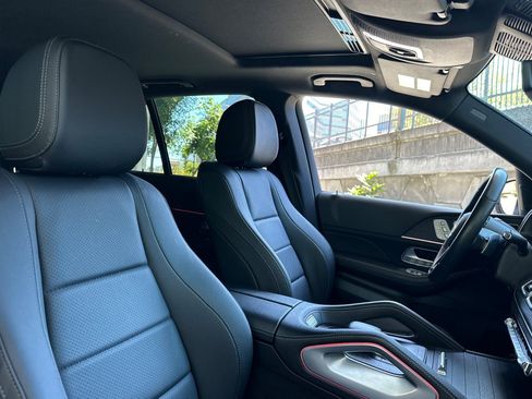 Certified 2025 Mercedes-Benz GLE 450e 4MATIC image 33