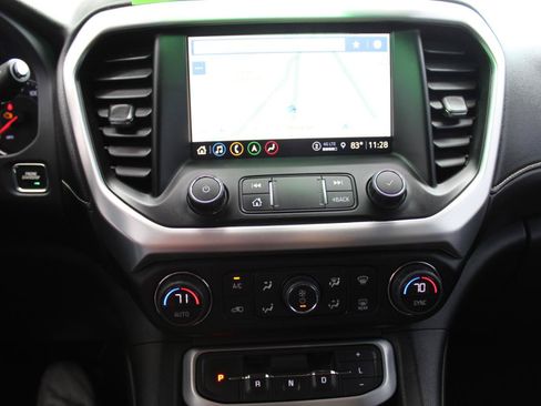 Used 2023 GMC Acadia SLE w/ Driver Convenience Package AWD/4WD image 15