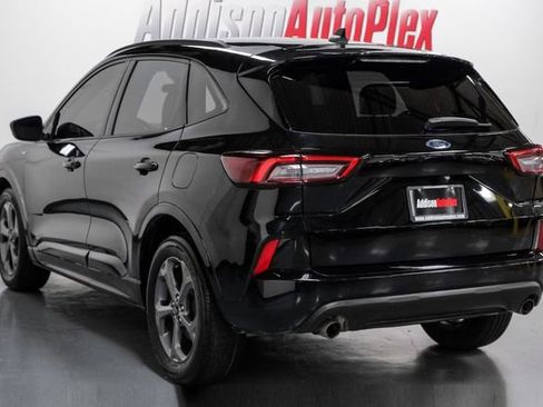 Used 2023 Ford Escape ST-Line image 9