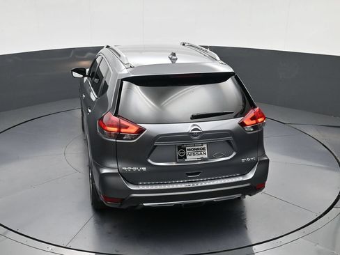 Used 2018 Nissan Rogue SV w/ Premium Package AWD/4WD image 29