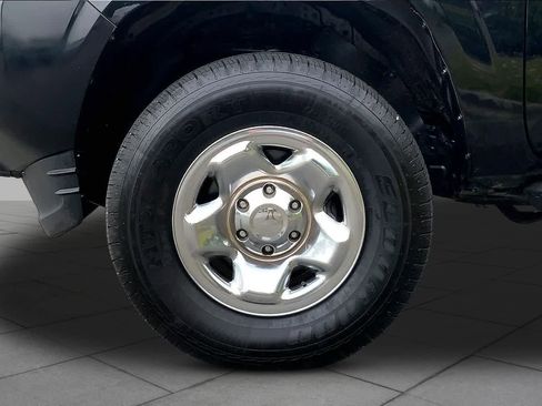 Used 2021 Toyota Tacoma SR AWD/4WD image 11