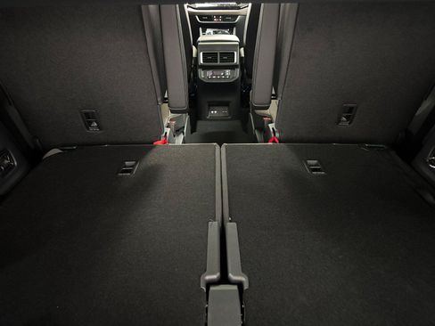 New 2026 Volkswagen Atlas SE FWD image 15