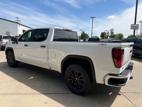 New 2026 GMC Sierra 1500 Pro w/ Graphite Edition AWD/4WD image 26
