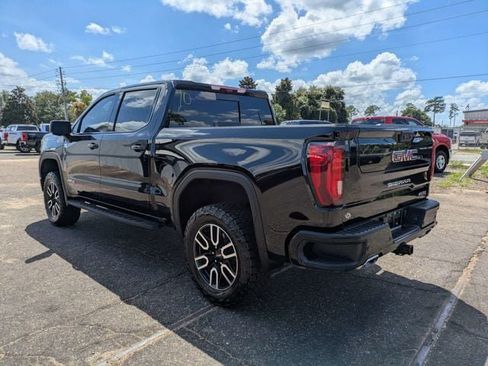 Used 2026 GMC Sierra 1500 AT4 w/ AT4 Premium Package AWD/4WD image 6