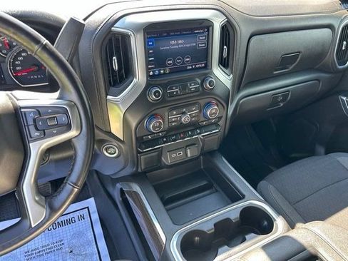Used 2022 Chevrolet Silverado 1500 RST w/ Z71 Off-Road Package AWD/4WD image 21