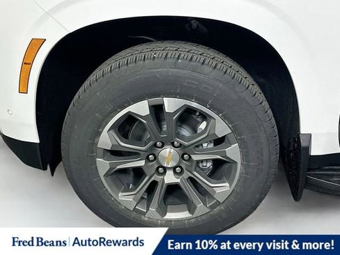 New 2026 Chevrolet Suburban LT w/ Comfort Package image 20