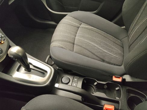Used 2016 Chevrolet Sonic LT FWD image 26