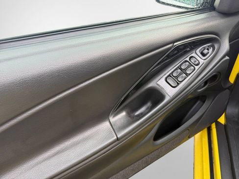 Used 2002 Ford Mustang GT image 14