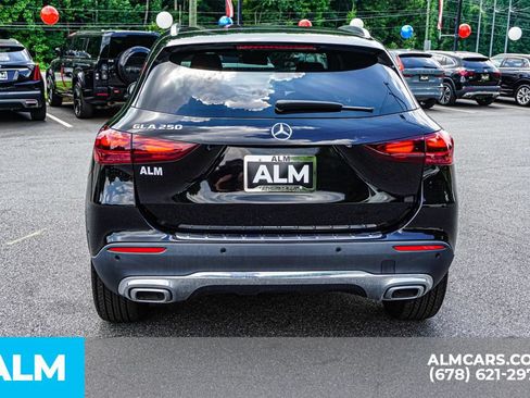 Used 2025 Mercedes-Benz GLA 250 image 10