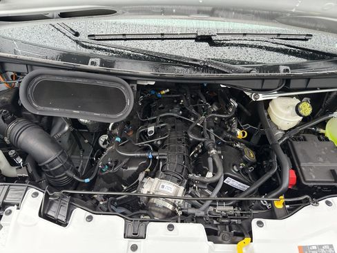 New 2025 Ford Transit 250 Low Roof AWD image 28