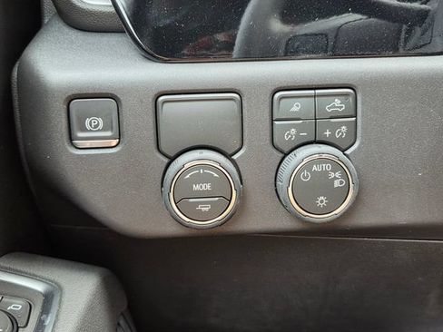 New 2026 Chevrolet Silverado 1500 LT w/ Safety Package RWD image 28
