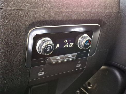 Certified 2024 GMC Yukon SLT image 12